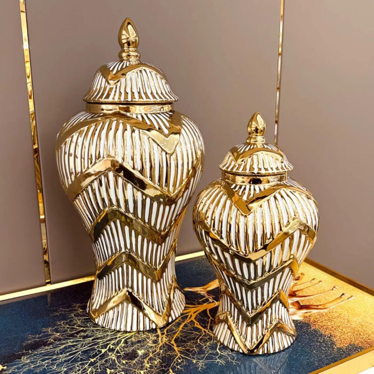 Factory direct European-style electroplated golden ceramic general pot vase light luxury crafts model room soft decoration Application Scenario