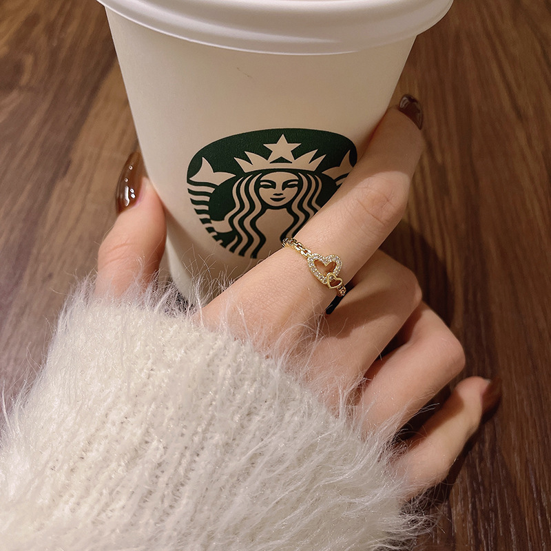 The New Kimoj Ring Is A Trendy French-Style Ring For Instagram Girls, An Open Ring With Adjustable Style, And A Fashionable And Individualistic Student Index Finger Ring Application Scenario
