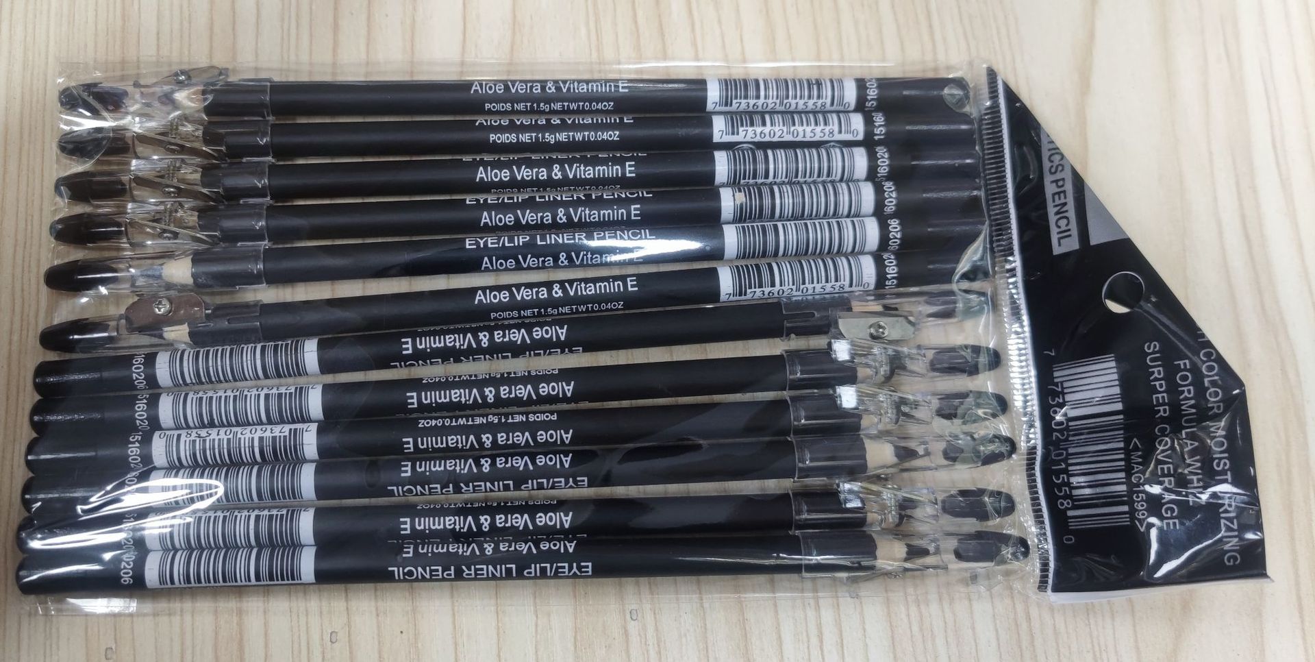 Foreign Trade Explosive Wooden Eyebrow Pencil Eyeliner Pencil Perspirant Easy Color With Pencil Sharpener Eyebrow Pencil Black Coffee Easy To Draw Makeup Application Scenario