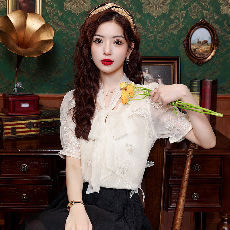 衬衫全棉格子女/上衣缎面/女装衬衫/玉石/上衣女长袖韩系细节图