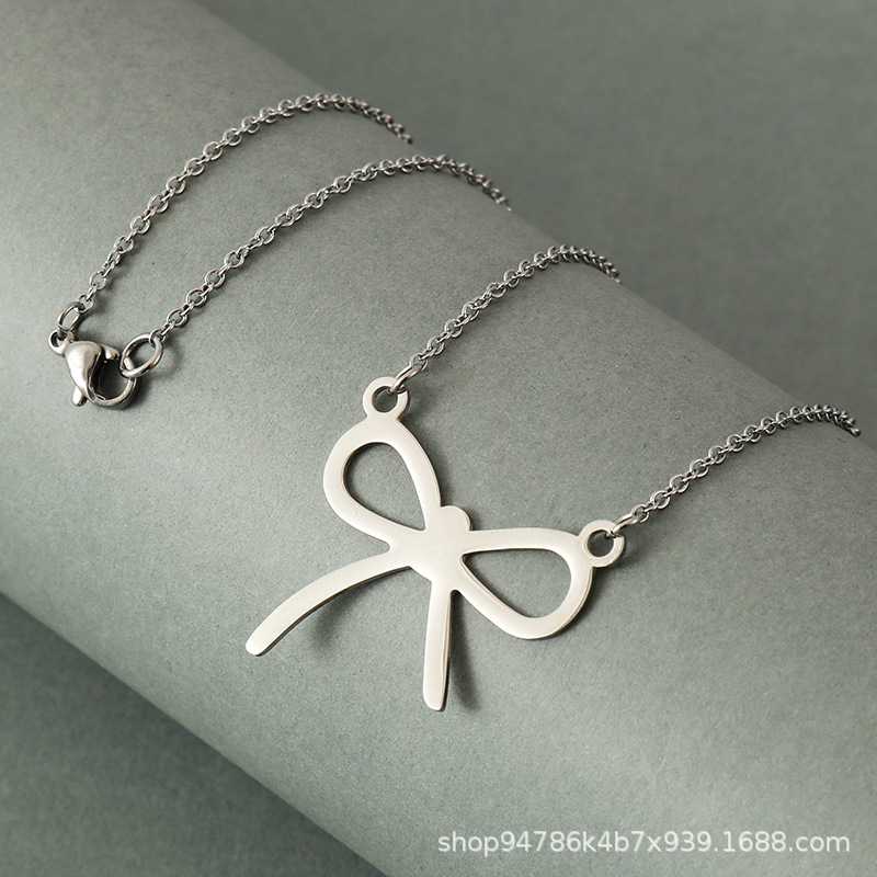 Bow necklace women's collarbone chain ing, a niche design, simple and versatile, stainless steel pendant, a popular and trendy necklace Specification image