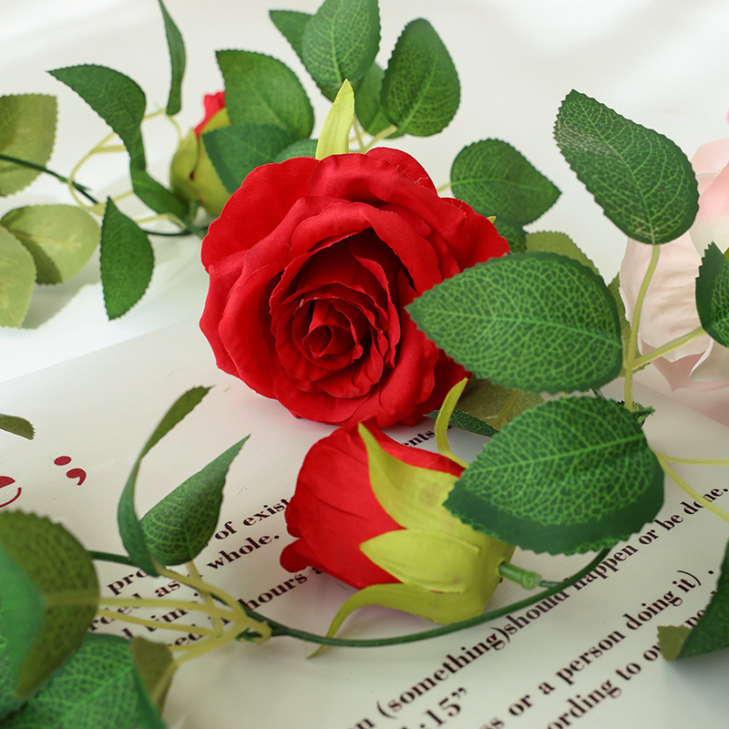 Artificial rose silk flower vine, flower vine, decorative flower vine, air conditioning pipe, decorative ceiling, plant wall, plastic flower vine Specification drawing