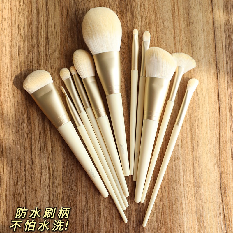 Jie Shilin 11 Small Milk Skin Novice Makeup Brush Loose Powder Highlighter Blush Brush Eye Shadow Concealer Brush Cangzhou Set Brush