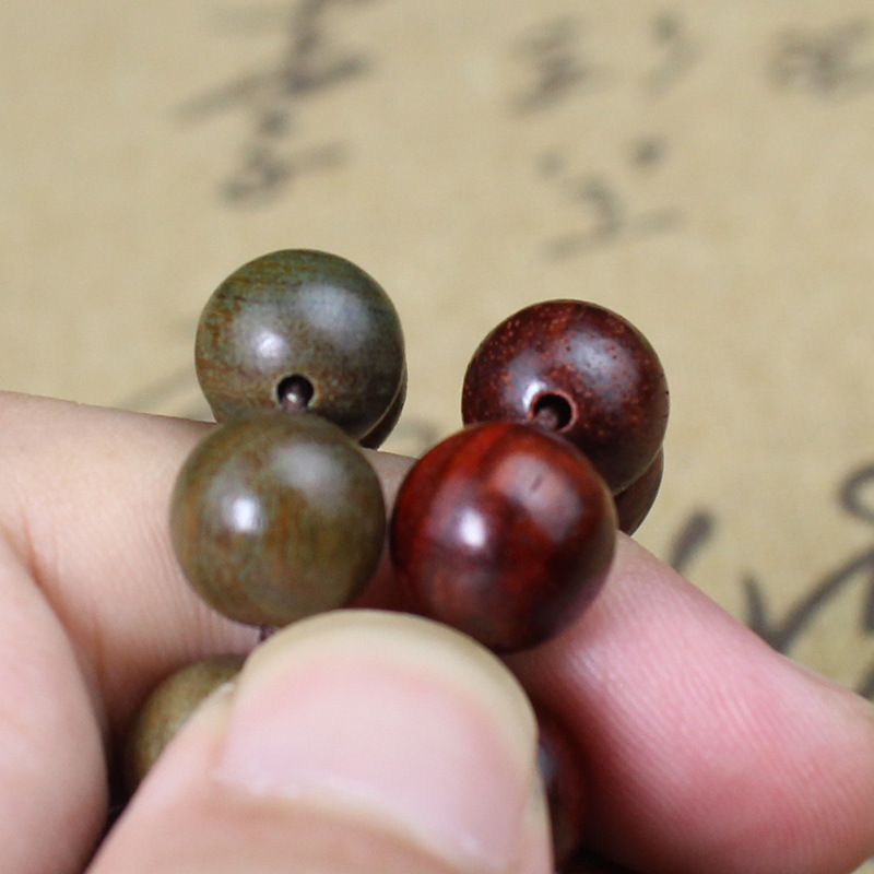 A variety of sandalwood bracelets, mini and compact styles, 10MM single-loop men's and women's bracelets, Buddhist prayer beads and prayer beads accessories, wholesale from the manufacturer Specification image
