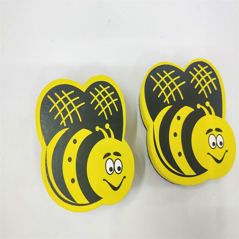 Creative cartoon magnetic white board erasers, office and study supplies, EVA sponge felt, mini and cute little bee board erasers Application Scenario