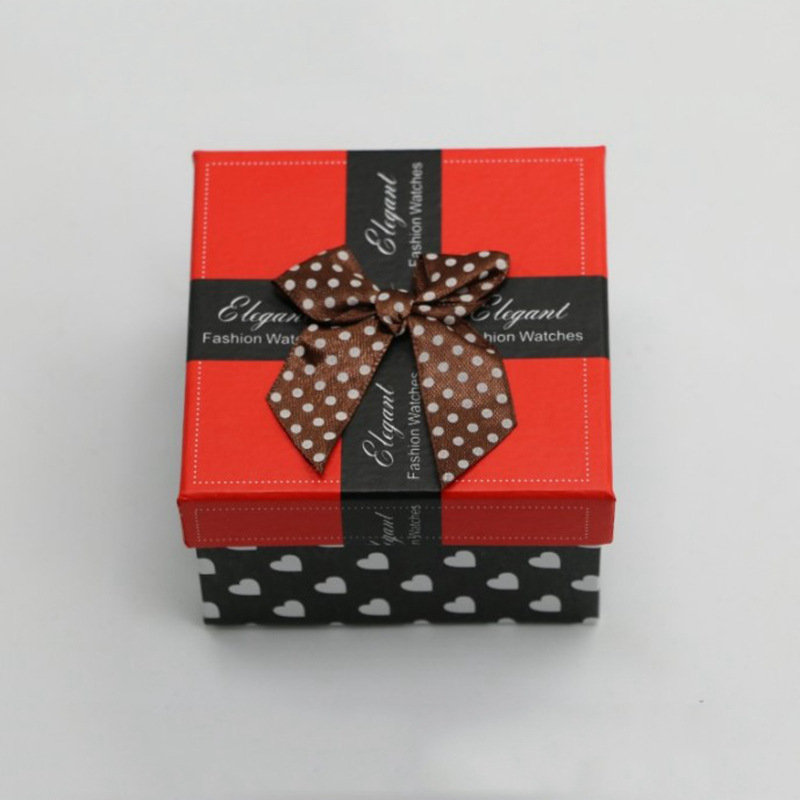 Novelty Heart Pattern Bow Paper Box Watch Box Cover Jewelry Bracelet Jewelry Storage Packaging Gift Box Application Scenario
