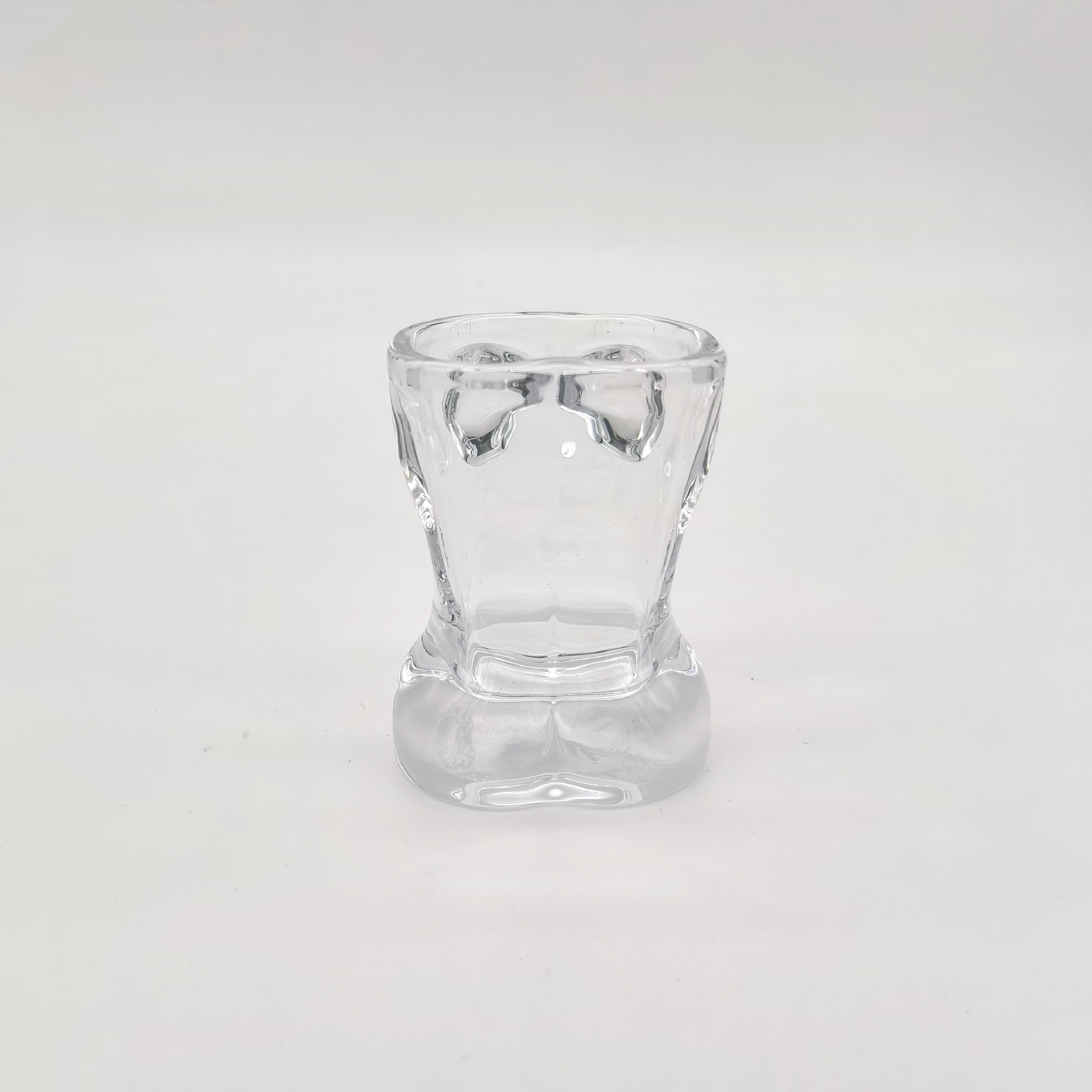 Creative Glass Mannequin Cup Beauty Cup Hotel Bar Ktv Body Boobs Spoof Fun Liquor Cup Application Scenario
