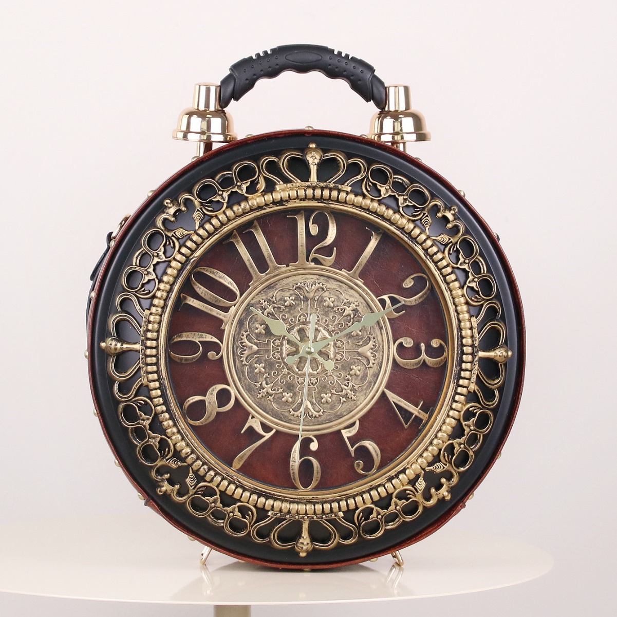 New retro and stylish handbag, creative and individual watch bag, funny lady's single-shoulder crossbody bag, can hold batteries Specification image