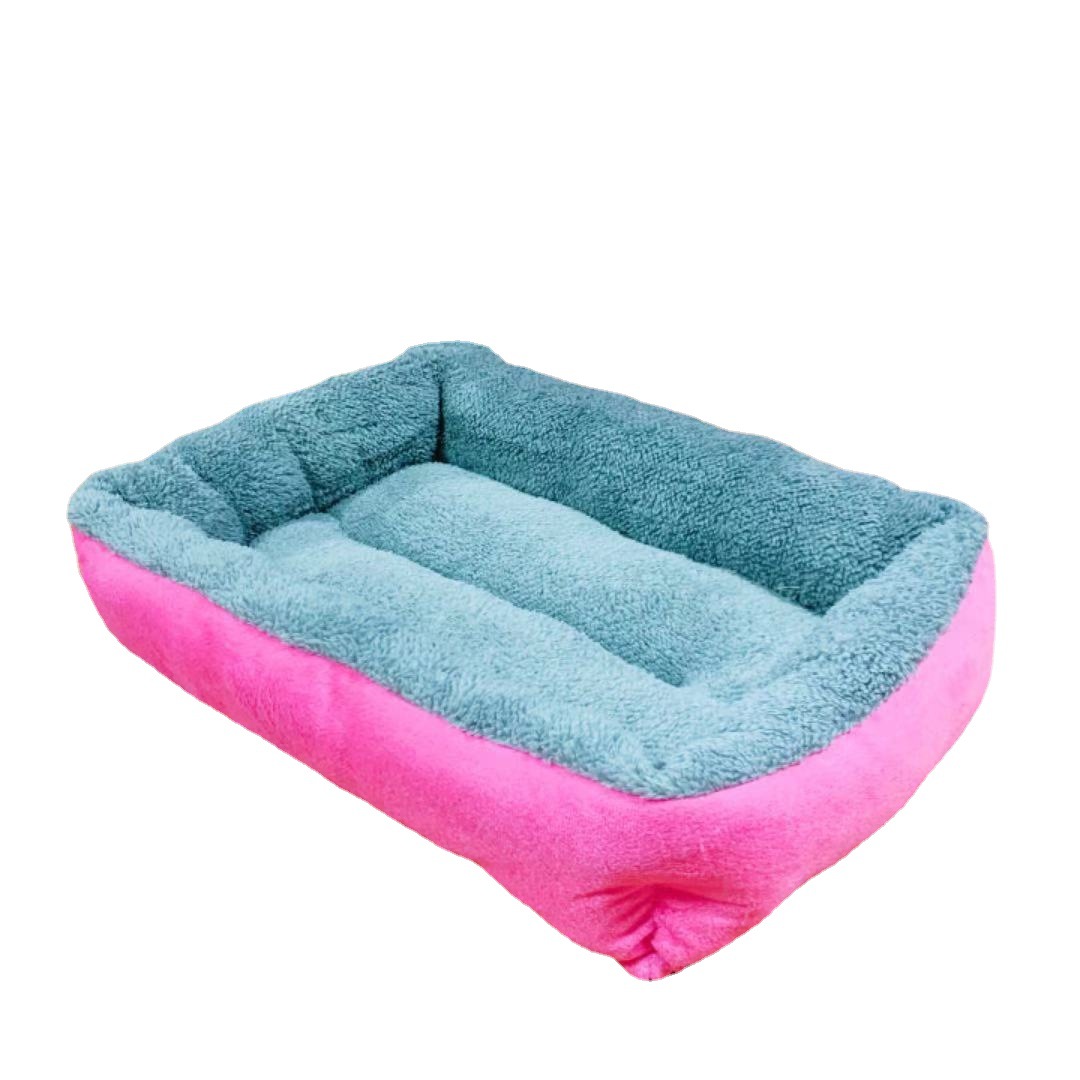 The pet bed is soft, comfortable and durable. The dog bed mat can be used all year round. The cat bed sofa, pet bed and pet supplies Item Picture