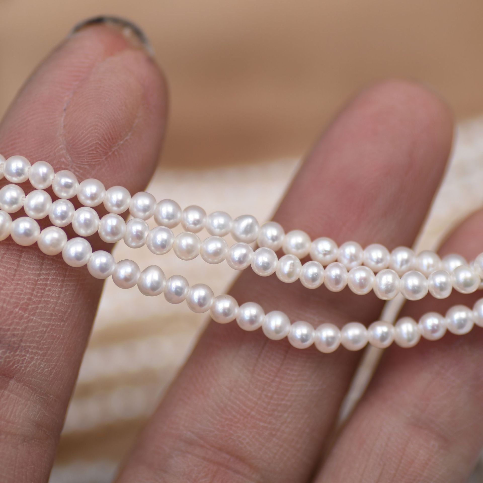Live Source 3Mm Bright Light Little Baby Near Round Pearl Natural Freshwater Pearl Application Scenario