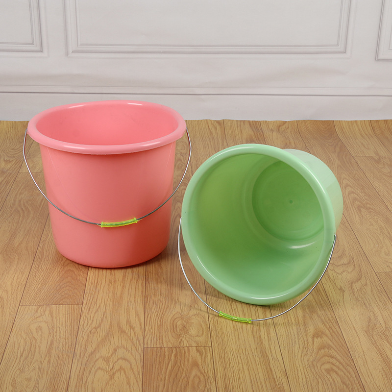 Manufacturer thickened household portable water buckets, dormitory student bath buckets, plastic water storage buckets wholesale, large-capacity water buckets details Picture