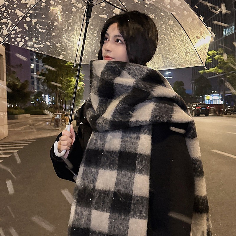 秋冬新款格子围巾女冬季高级感时尚百搭仿羊绒加厚保暖针织围脖