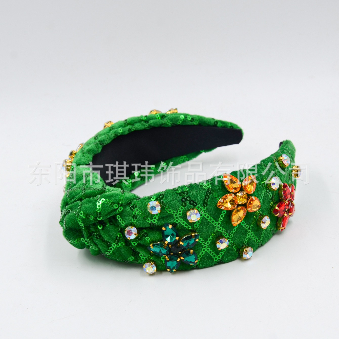 Qiwei Accessories' exclusive new Christmas sequined fabric knot with red, green and yellow floral diamonds wide-edge fashionable hair band for women, factory approved Specification image
