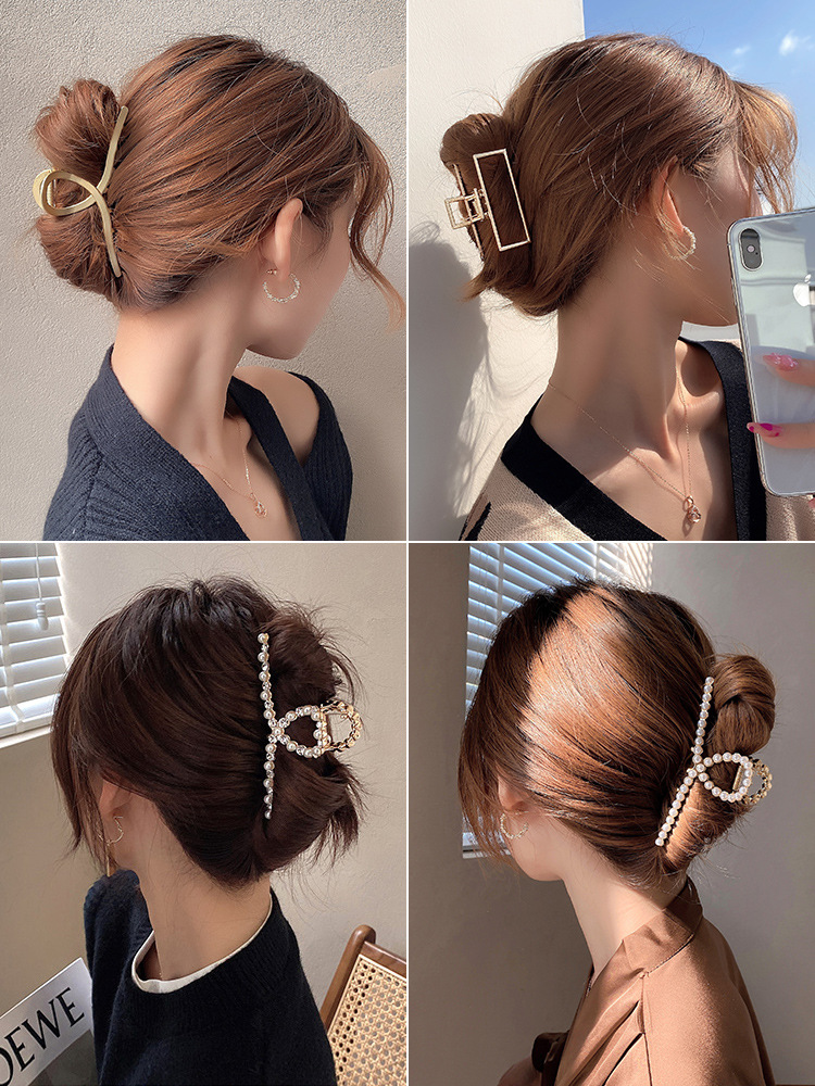 Tassel Hair Grab Clip Women's Summer Large Shark Clip Headdress High-End Temperament Hairpin Fairy Back Hair Clip details Picture