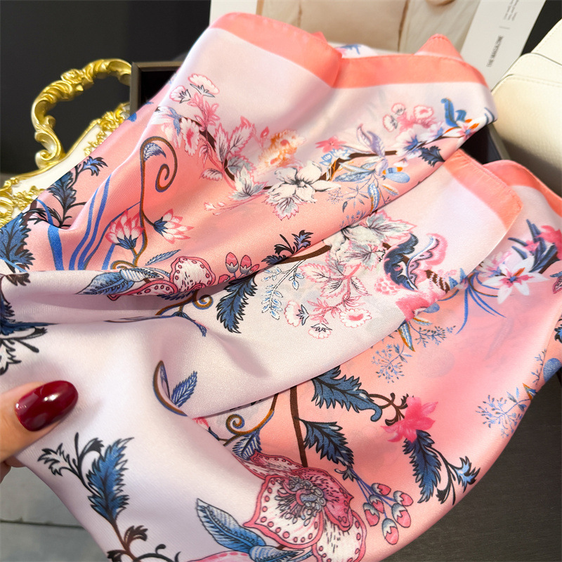 Rosa floral rima estampado imitación seda pañuelo cuadrado premium sense chal protector solar cuello pequeño pañuelo cuadrado pañuelo de mujer pic 16
