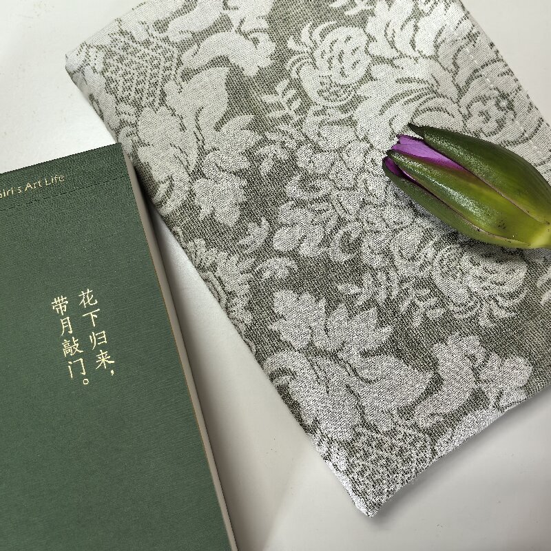 KEER modern, simple, fashionable, elegant and high-end retro jacquard series cotton and linen napkins, table MATS and placemats Application Scenario