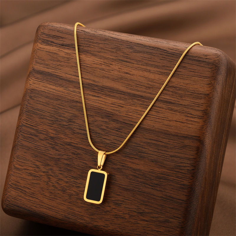 Cross-Border Hot Selling Korean Style Korean Style Titanium Steel Necklace Female Simple Luxury Design Sense Titanium Steel Collar Bone Chain Jewelry Wholesale Specification drawing