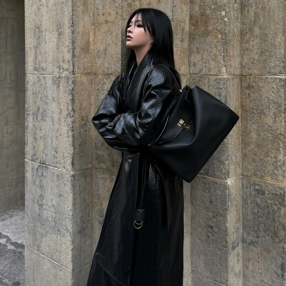 Tote Bag Large Capacity Leather Bag Underarm Bag Premium Sense Commuter Shoulder Handbag Women Specification drawing