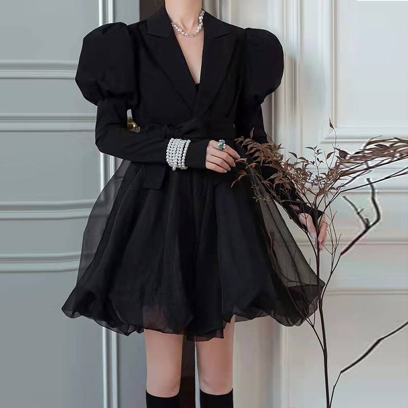 泰国潮牌2022春季时尚经典网纱拼接设计感收腰黑色西装外套女9887