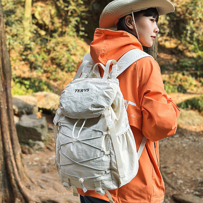 跨境双肩包男轻便登山包抽绳大容量户外旅行双肩包女大学生书包女