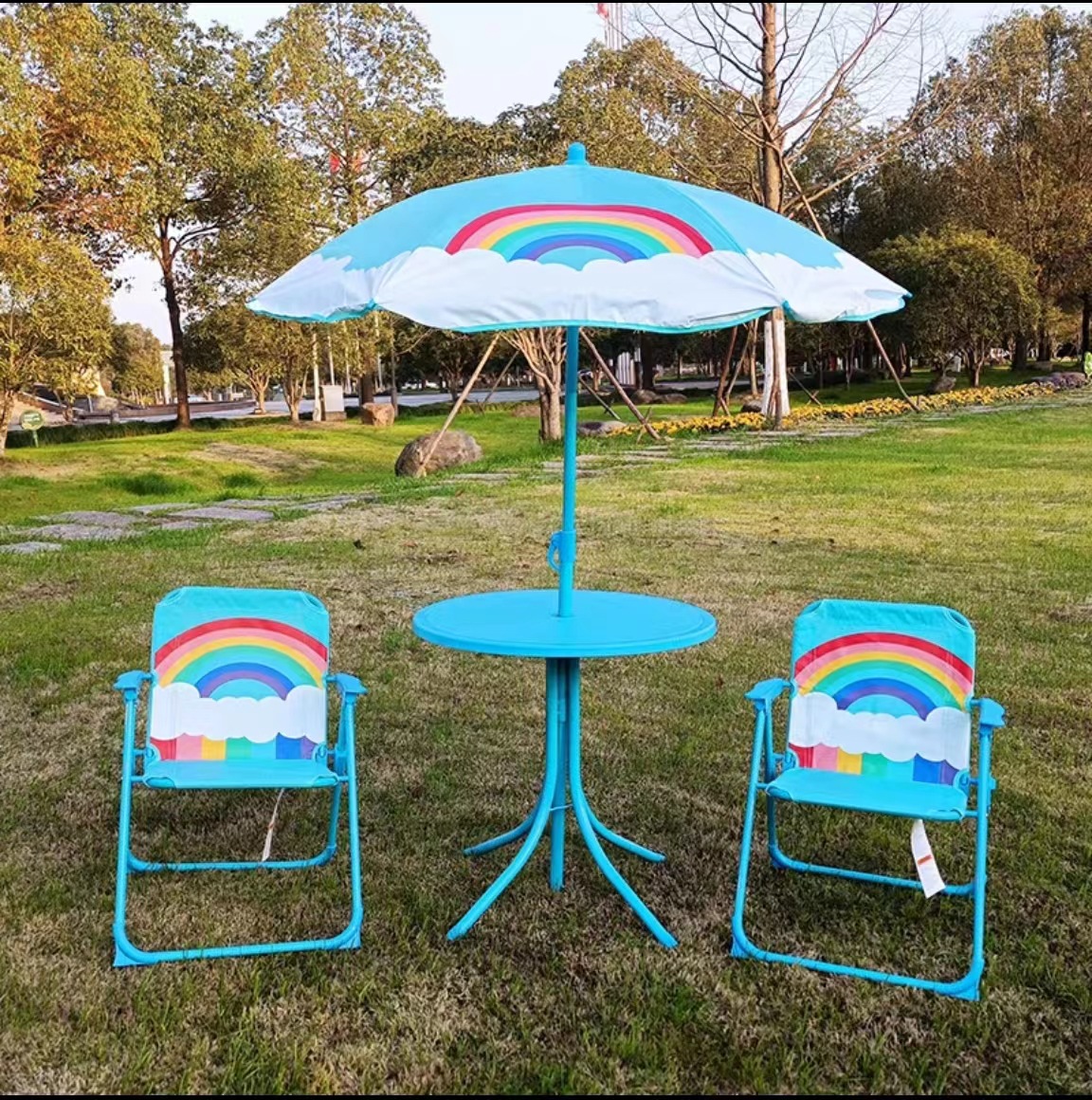 Children's Leisure Table And Chair Set Kindergarten Table And Chair Portable Beach Table And Chair Rain Proof Plastic Game Set Application Scenario