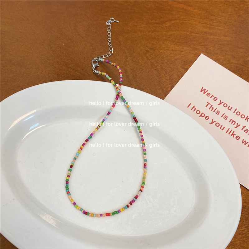 A new Korean macaron candy and jelly color rice bead beaded necklace, a sweet and cute girlish style versatile necklace Application Scenario