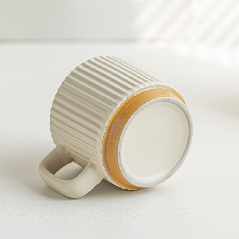 Retro handcrafted ceramic cups, mugs, coffee cups, milk cups, stacked cups, women's household drinking cups can be DIYED Application Scenario