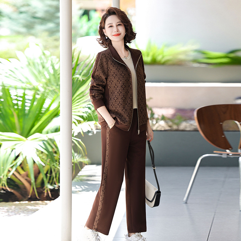 Madre de edad media otoño traje 2024 nuevo medio y viejo mujer otoño chaqueta casual abrigos moda ropa deportiva Application Scenario