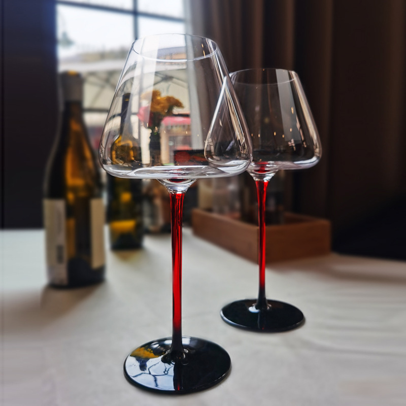酒杯实物图
