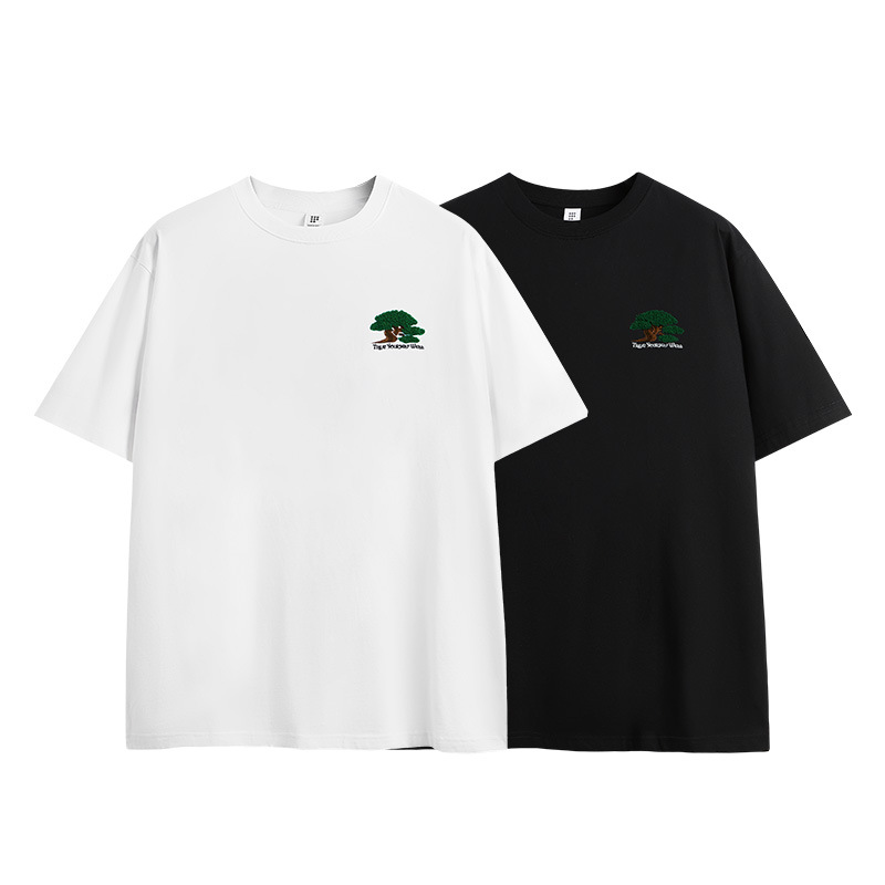 INF Men's Wear - Spring/Summer 2024 New Collection: Towel embroidered with pine tree short-sleeved T-shirt, a trendy brand with a simple and casual style for men Item Picture