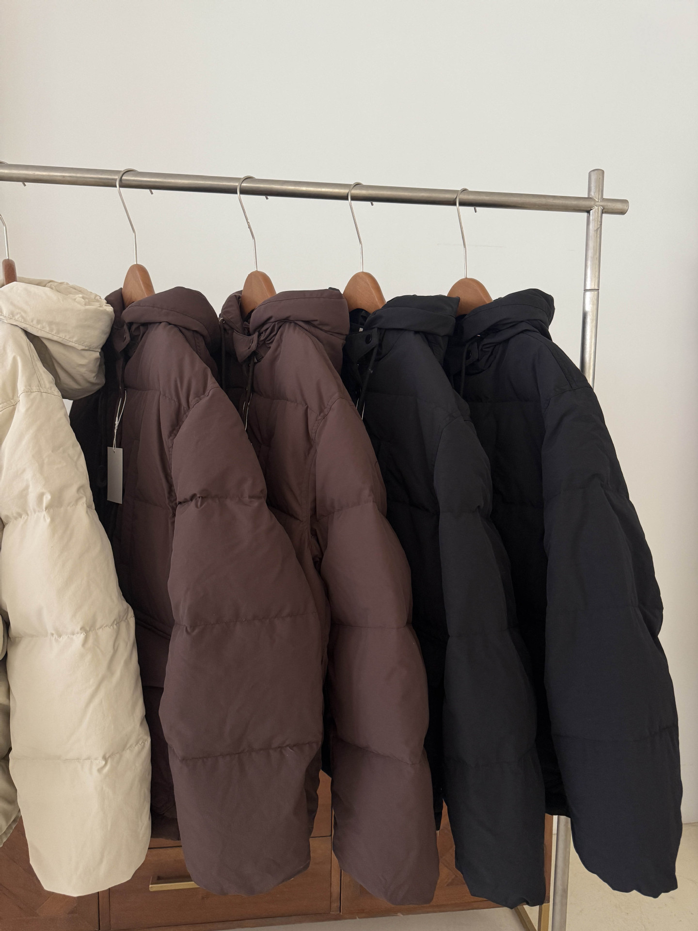 In stock 2025 winter new Dongdaemun, South Korea solid color simple casual hooded mid-length 90 duck down down jacket for women pic 21