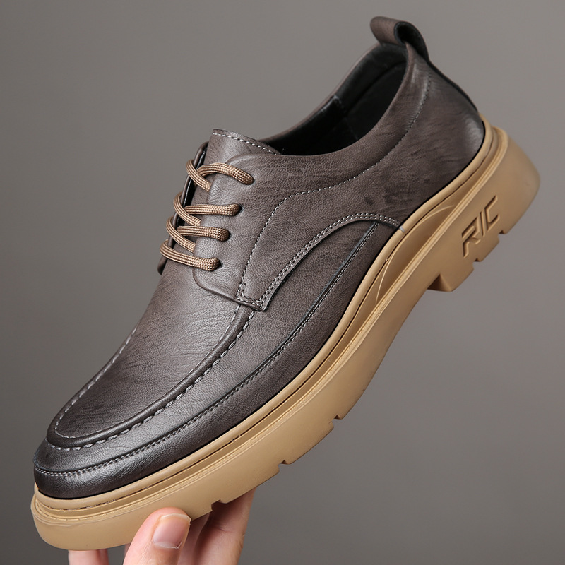 Cross-border trend spring and autumn men's leather shoes with soft soles, high-quality retro British workwear and casual shoes for men Application Scenario