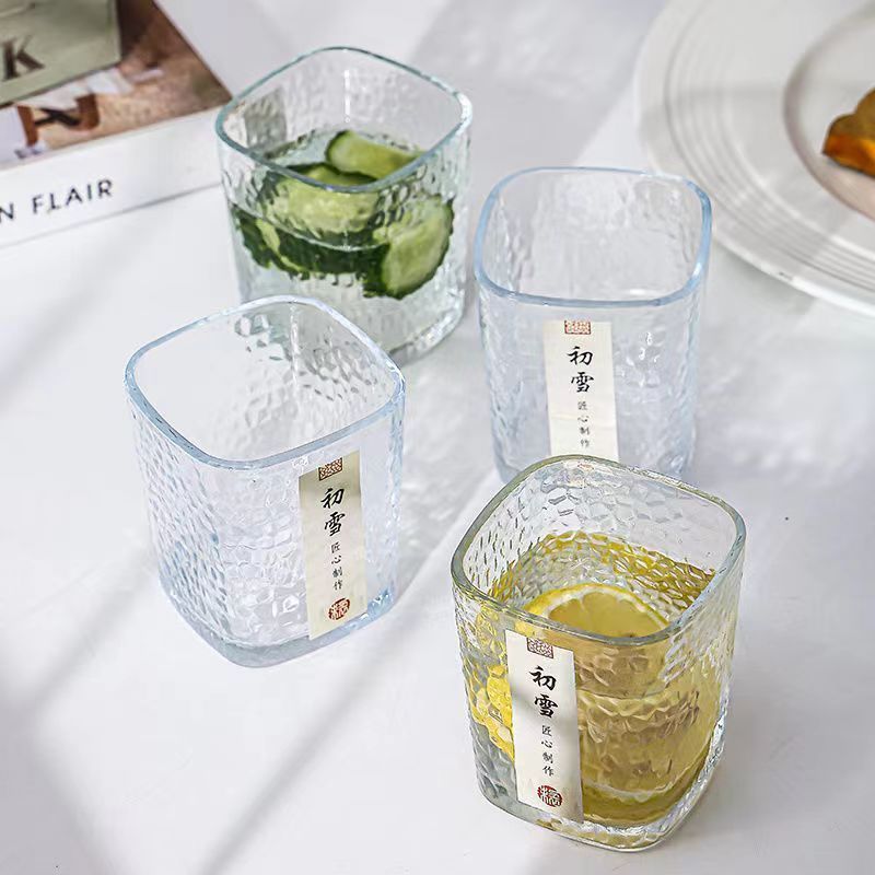 Chuxue hammer-patterned glass cups, ins high appearance level Japanese hammer-patterned glass water cups, simple and thickened wine cups wholesale Application Scenario