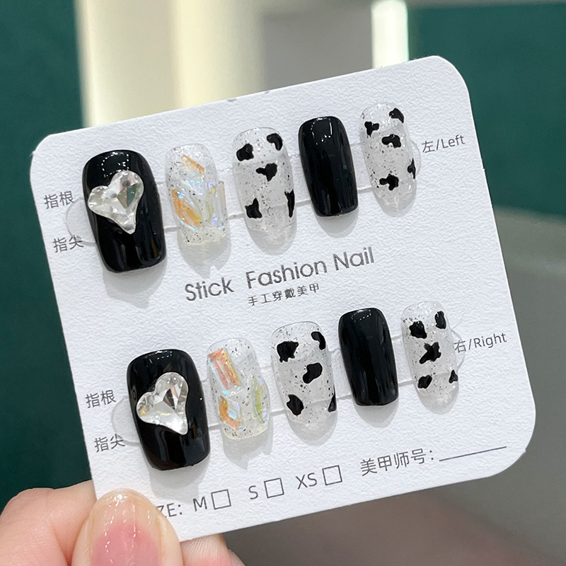 Black And White Cow Leopard Print Ice Through Aurora Nail Super Flash Crooked Heart Nail Sweet Cool Spice Pure Handmade Light Therapy Wear Nail