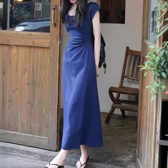 裙子/连衣裙/复古连衣裙/女装连衣裙/黄色碎花裙产品图