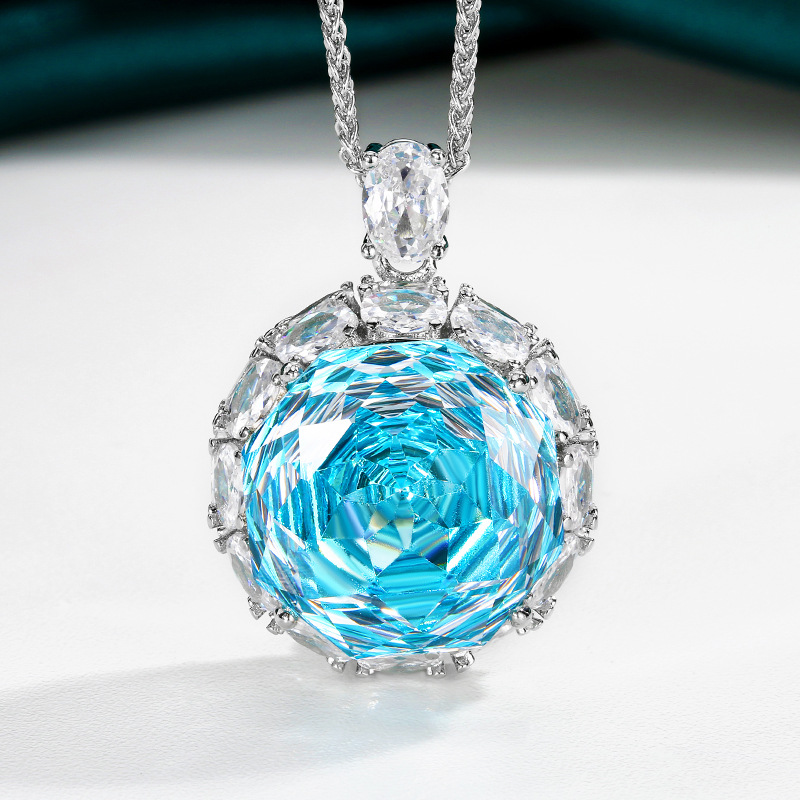 لفتاة اسمها إسفيليا من طراز 18-16M details Picture