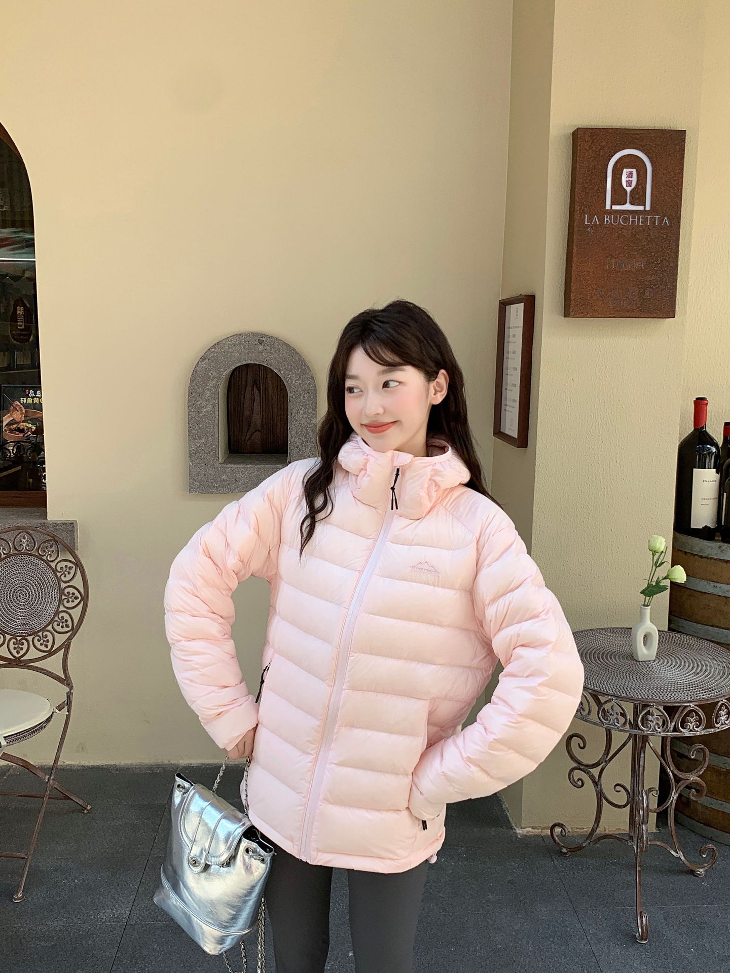 White duck down and pork rib down jacket for women, short and light, a new pink casual sporty hooded jacket for winter 2025 pic 6