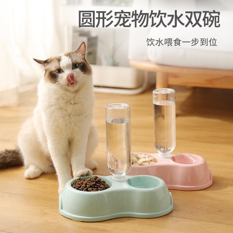 Plastic double-bowl cat and dog food bowl and water dispenser, pet plastic bowl with water bottle set, complete two-in-one, factory direct supply