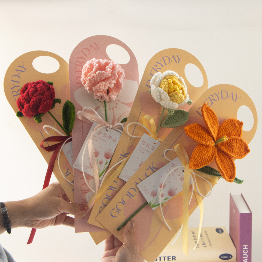 Mother's Day woolen flower bouquet gift, hand-crocheted carnation artificial flower, gift for elders, knitted flower bouquet finished product