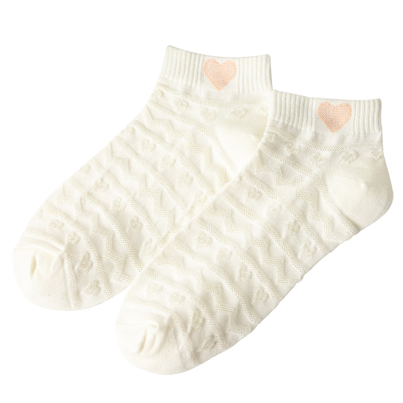 Sock stall, one-piece delivery service for spring and summer socks, women's embroidered relief socks, women's short socks, Japanese-style cute bear socks, breathable cotton socks, low-top boat socks Item Picture