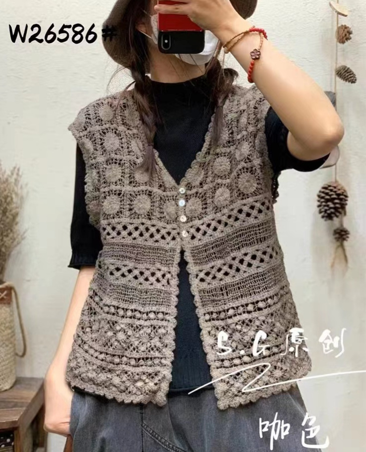 Spring and summer new retro hook-knit mini vest for women, V-neck sleeveless, versatile, hollowed-out vest, loose waistcoat Specification image
