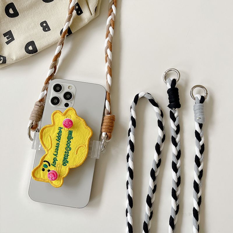 Mobile Phone Rope Simple Creative Preparation Rope Universal Mobile Phone Shell Diagonal Chain Universal Female Personality Rope Mobile Phone Lanyard Application Scenario
