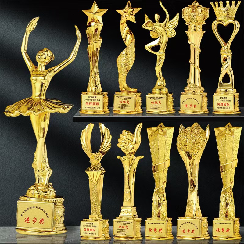 The new resin trophies, dance training institution trophies, sports competition trophies, honor trophies and company annual meeting awards were presented Application Scenario