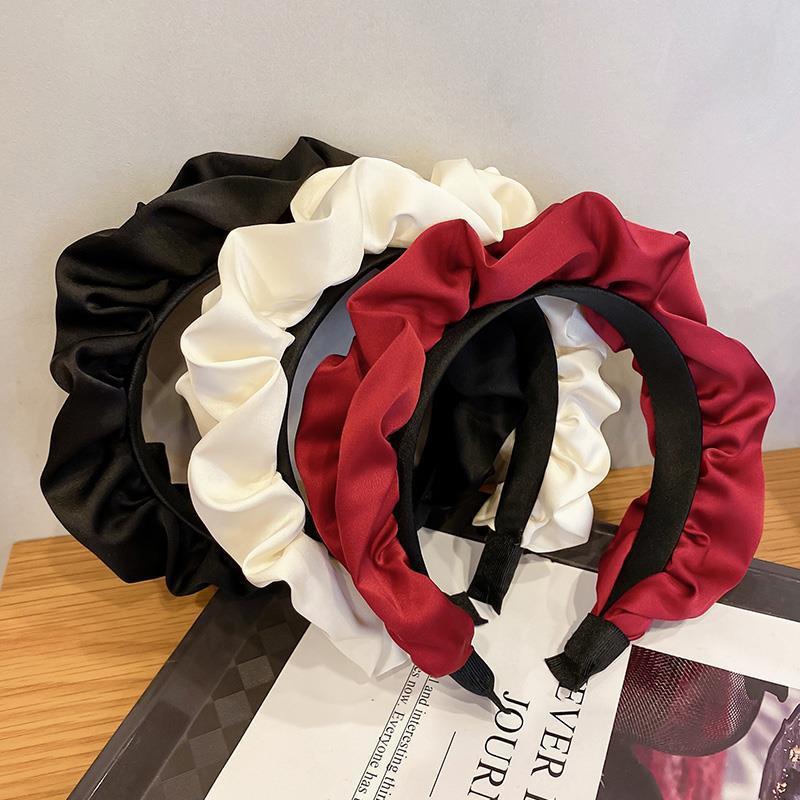 Temperament Black Pleated Wide Edge Hair Band Female Net Red Fashion Super Fairy Head Band Hair Card To Go Out All Simple Headdress Application Scenario