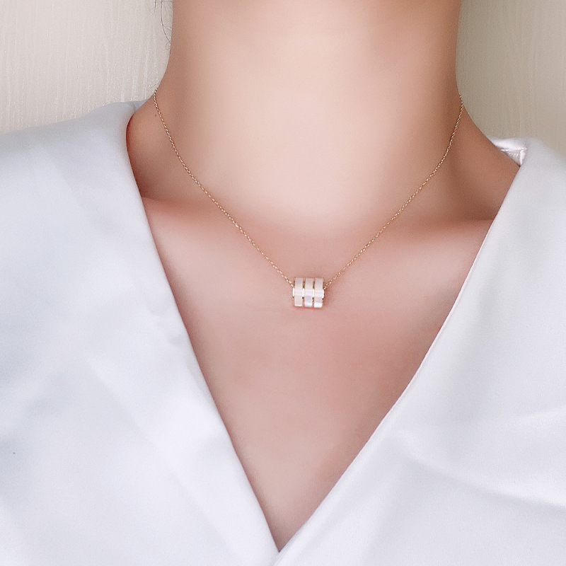 S925 silver necklace small waist necklace women light luxury niche design sense simple collarbone chain temperament fashionable pendant accessories Specification drawing