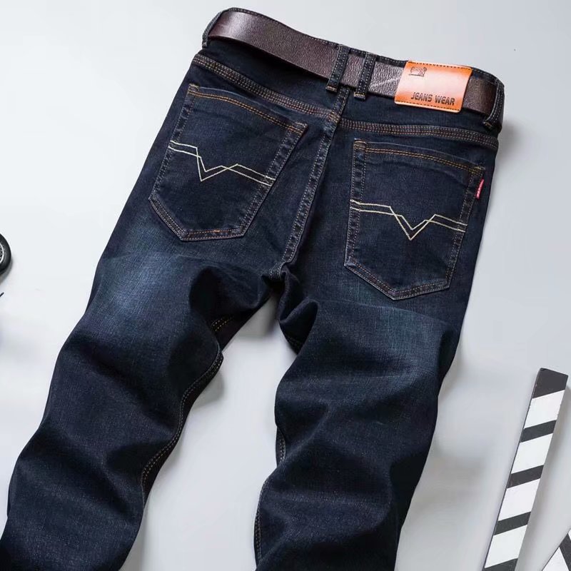 New Spring/Summer 2025 light business men's straight-leg jeans, a middle-aged trendy brand, comfortable and soft men's casual pants Application Scenario