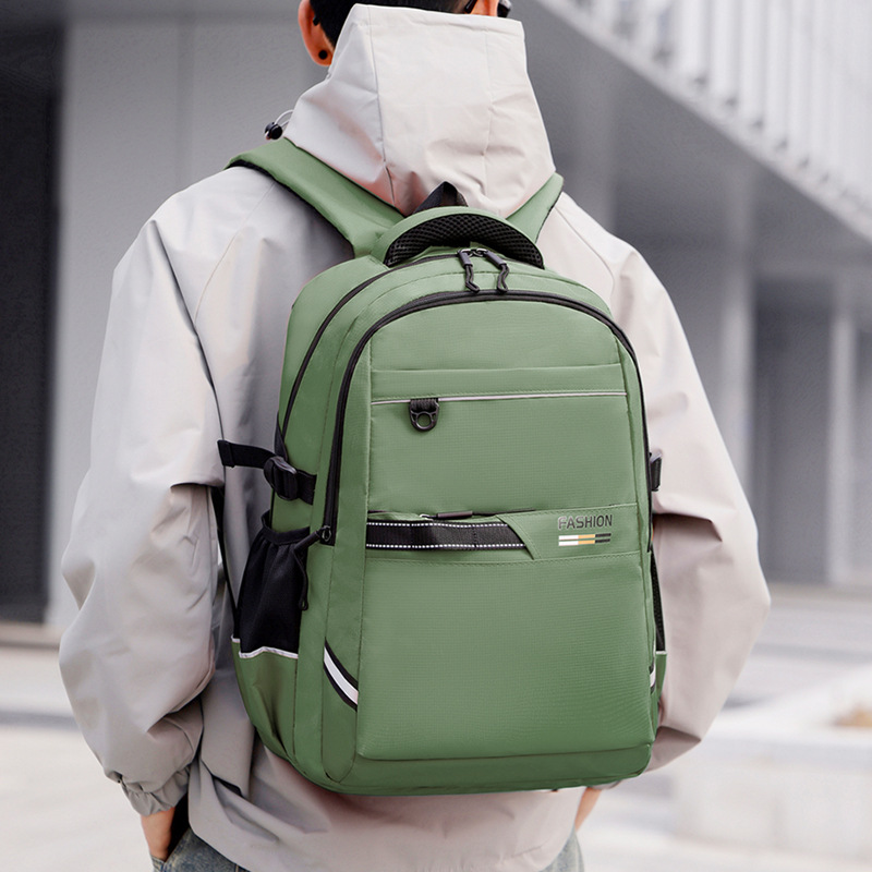 2025 New stylish and simple student version schoolbag, large-capacity backpack, Korean-style computer bag, casual travel backpack details Picture