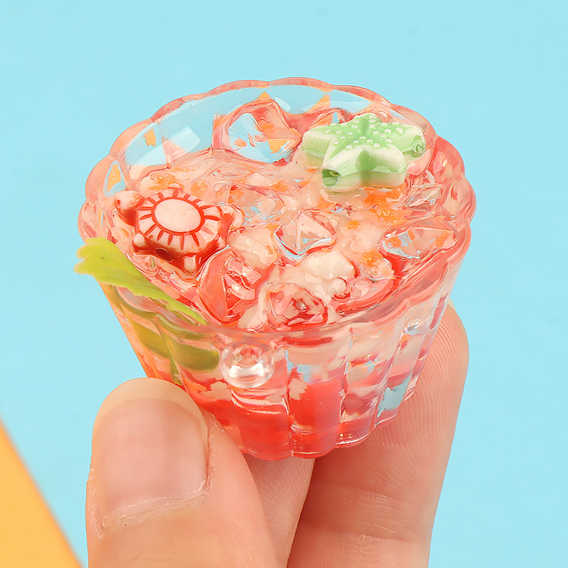 Three-dimensional creative luminous smoothie cups, diy food and play accessories, keychains, pendants, resin resin ornaments Specification image