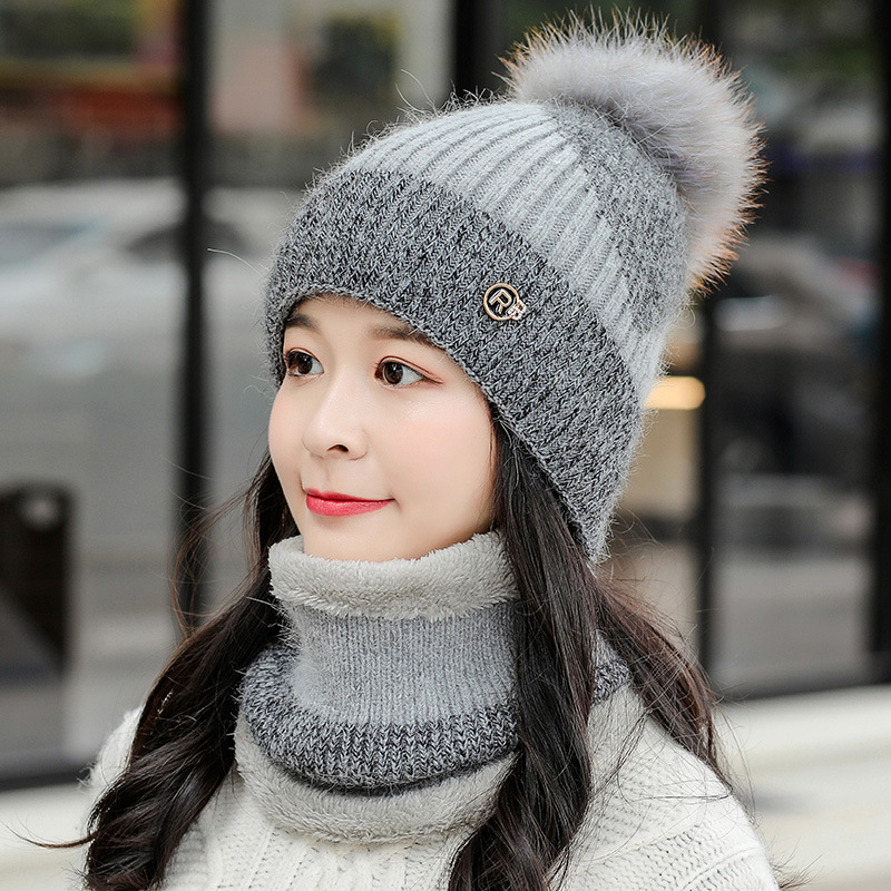 2021 Rabbit fur woolen hats, children's autumn and winter knitted hats, Korean style cute girls' winter warm hats, scarves with fleece Item Picture