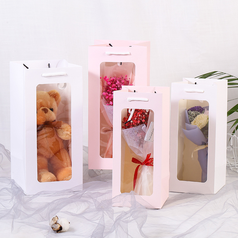 Wholesale of single red wine paper bags made of kraft paper, transparent window wine bags, rectangular gift bags and flower handbags Application Scenario